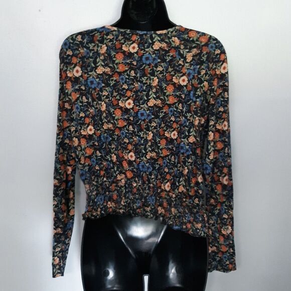 American Eagle floral crop top - Picture 4 of 4